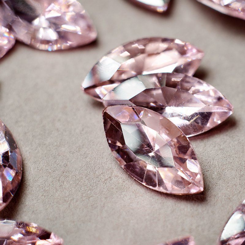 кабошон стекло кристалл, navette, цвет lt.pink, 18х9 мм