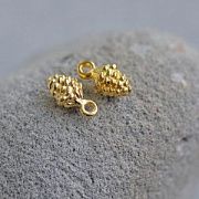 Подвеска металлическая "Шишка", цвет золото, 13x7x5.5 мм