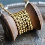 Шнур, имитация кожи, плетеный, цвет золотой, 3 мм