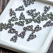 Коннектор "Сердечко", цвет черный, 15х11х2 мм
