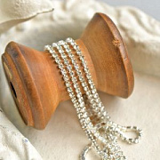 Цепочка "Стар", со стразами Cristal, цвет серебро, 2 мм, стразовая лента