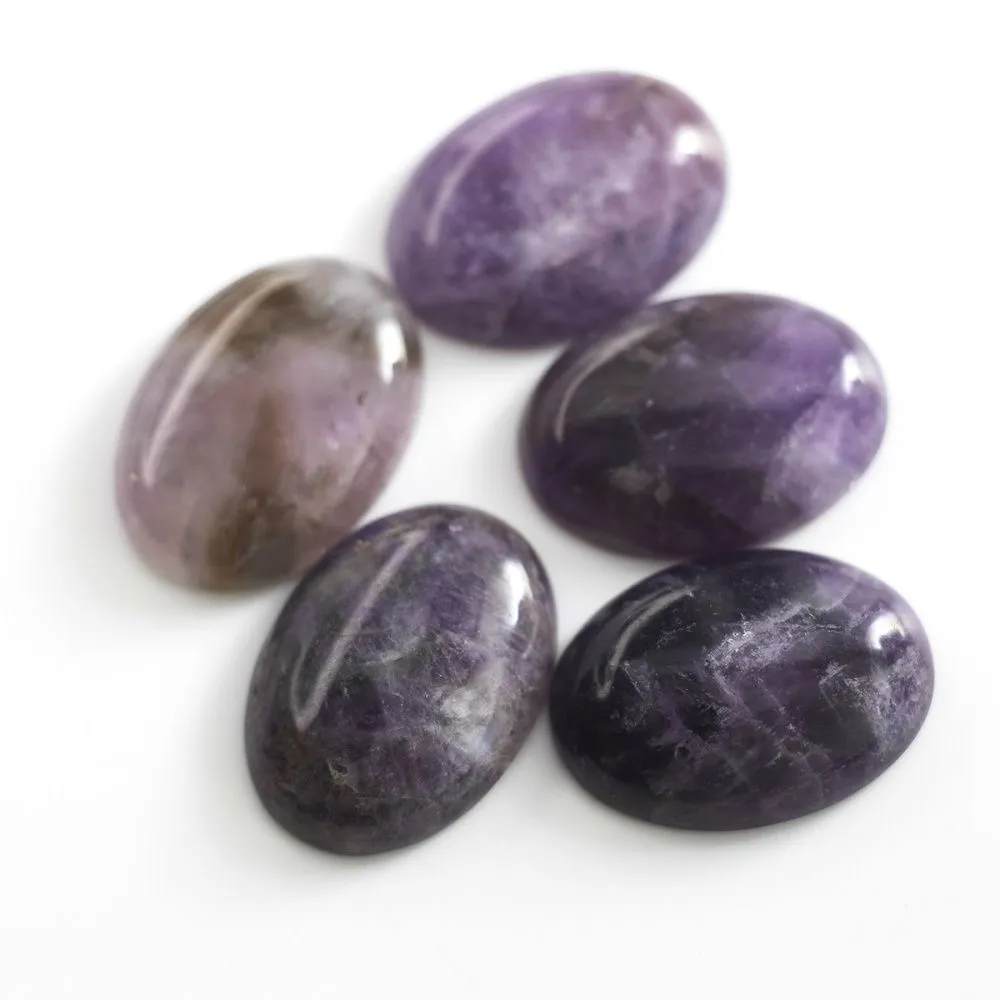 кабошон аметист овальный, цвет фиолетовый, 30x22x6.8 мм